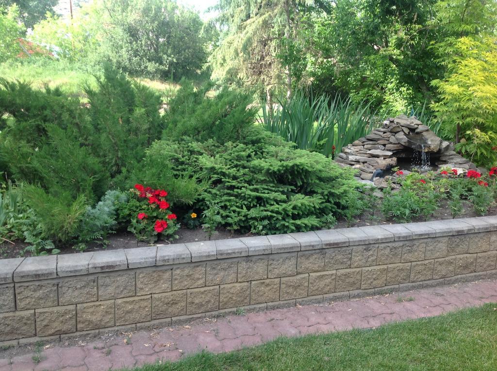 Mcdougall Lane Bed & Breakfast Drumheller Ngoại thất bức ảnh
