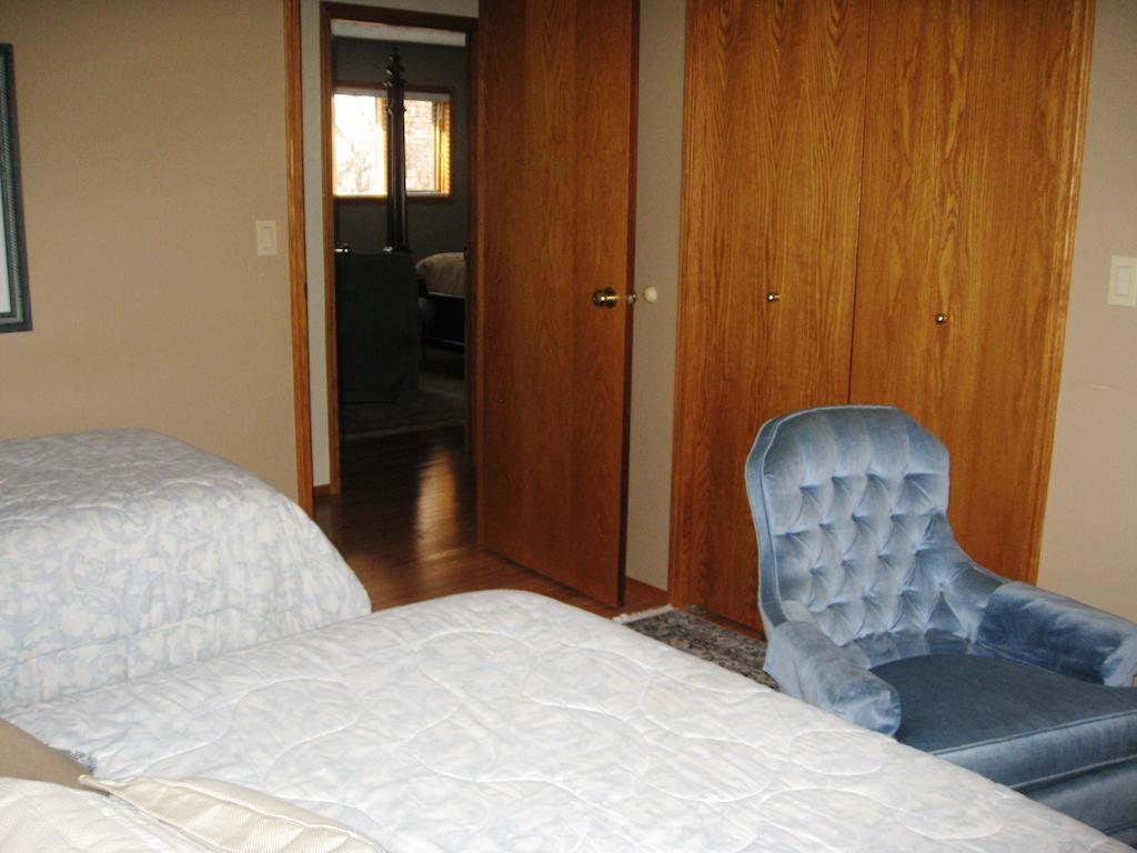 Mcdougall Lane Bed & Breakfast Drumheller Ngoại thất bức ảnh