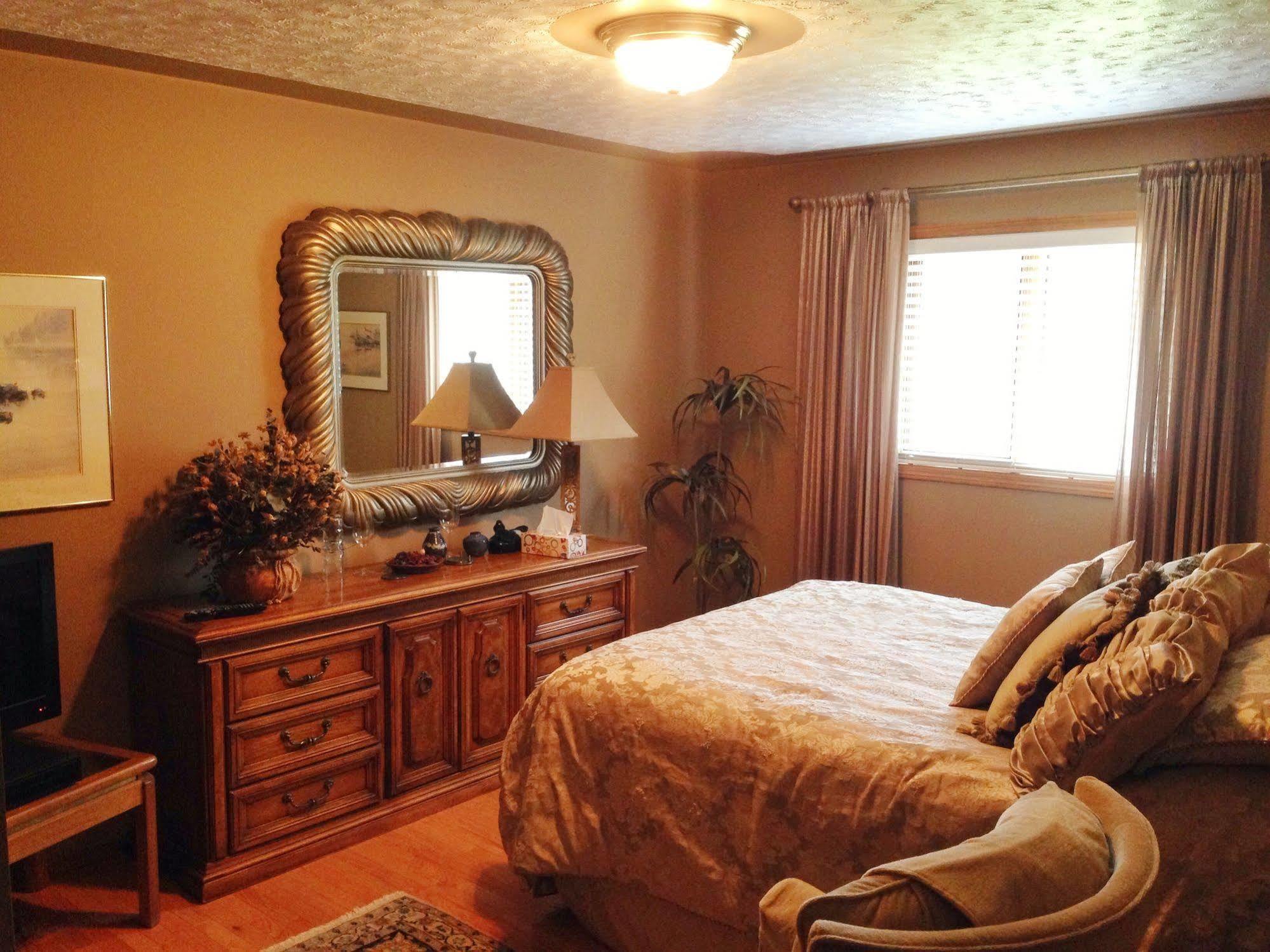 Mcdougall Lane Bed & Breakfast Drumheller Ngoại thất bức ảnh
